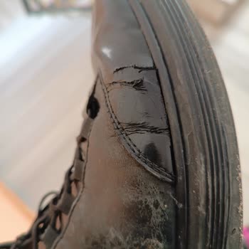 Marcomen Ayakkabı 4 Ayda Yırtıldı