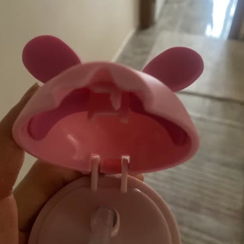 Tantitoni Suluğun Kapağını Açarken Pimin Kırılması