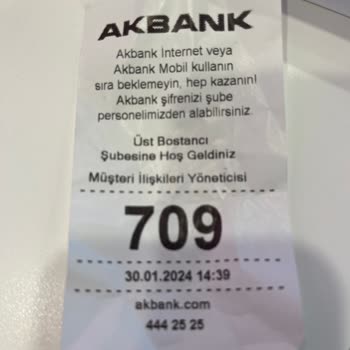 Akbank Eleman Sıkıntısı Yüzünden Çok Bekliyoruz