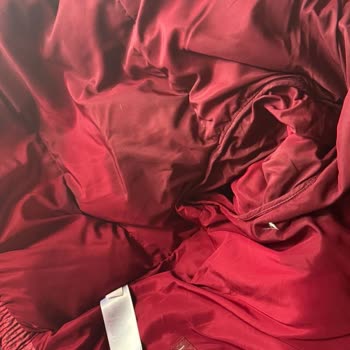 Tommy Hilfiger Montları Hasta Ediyor