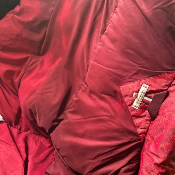 Tommy Hilfiger Montları Hasta Ediyor