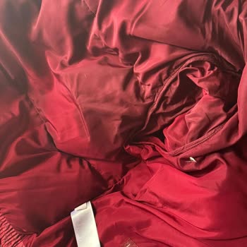 Tommy Hilfiger Montları Hasta Ediyor