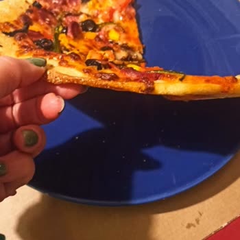 Yemeksepeti Pizza Hut İncecik Lahmacun Gibi Pizza