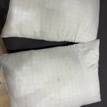 Yataş Küflü Yastık Gönderdi