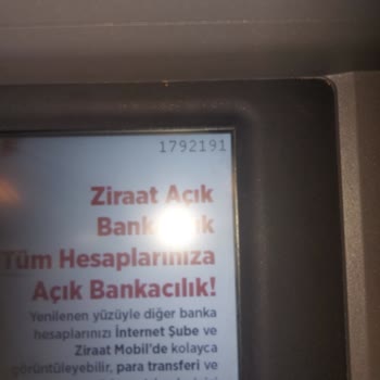 Ziraat Bankası ATM Parayı Alıkoydu Ve Çözüm İçin Zorluyorlar