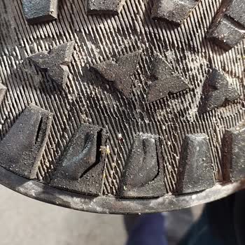 Greyder Malının Arkasında Durmuyor