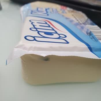 İçim Marka Kaşarda Küflenme