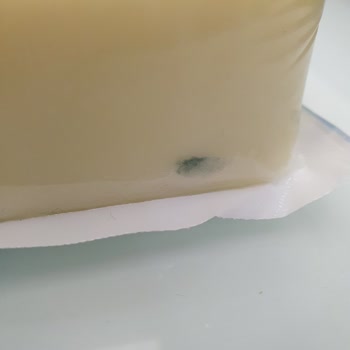 İçim Marka Kaşarda Küflenme