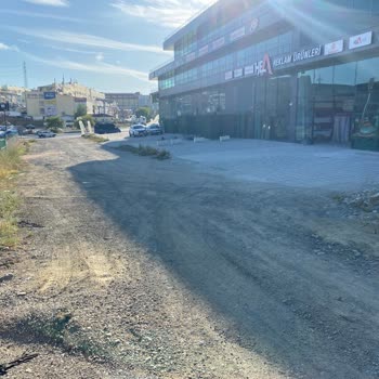 ABB - Ankara Büyükşehir Belediyesi Ana Yola Asfalt İstiyoruz