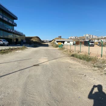 ABB - Ankara Büyükşehir Belediyesi Ana Yola Asfalt İstiyoruz