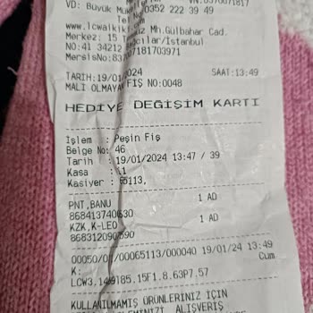 LCW Den Alınan Kazağın Bir Yıkamada Tüylenmesi