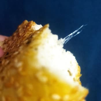 BİM Ekmeğin İçerisinde Ambalaj Çıktı