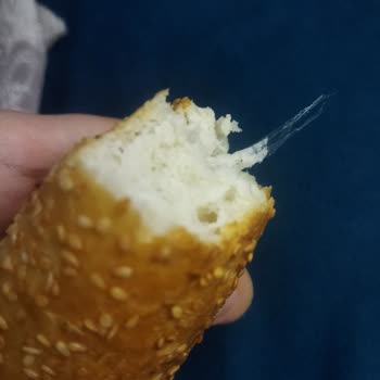 BİM Ekmeğin İçerisinde Ambalaj Çıktı