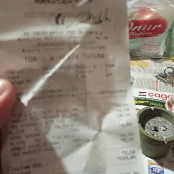 Tarım Kredi Kooperatif Market Tarım Kredide Mağaza Müdürünün Terbiyesizliği