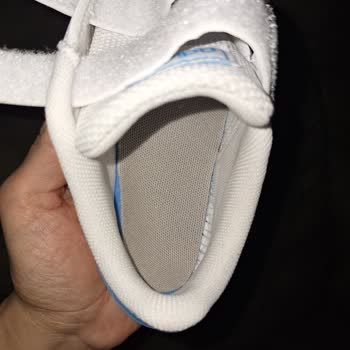 In Street Mağazasında Satılan Adidas'ın Orijinal Olmaması