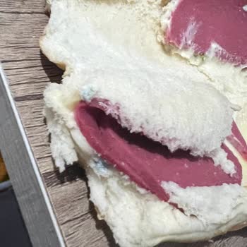 BİM'in İnsan Haklarını Ve Sağlığını Umursamadığı Sandviçi