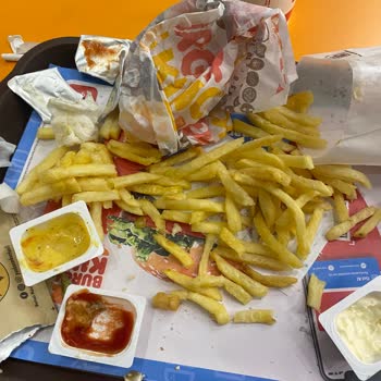 Burger King Patates Kızartması Zehirlenmesi