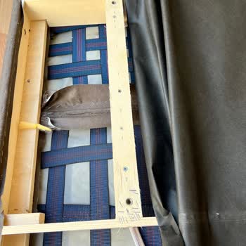 Kilim Mobilya Kusurlu Ürününün Değişimini Yapmaması