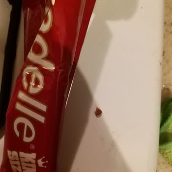 Tadelle King İçinden Kabuk Çıktı!