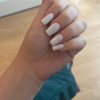 Natural Nail House Hizmet Kötülüğü Üslup Bozukluğu