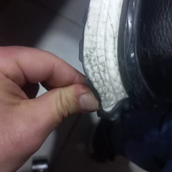 İlvi Ayakkabı İlvi Aldım Pişman Oldum.