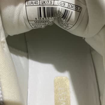 Nine West Teki Yanlış Numara Ayakkabı Gönderdi Yardımcı Olmuyor