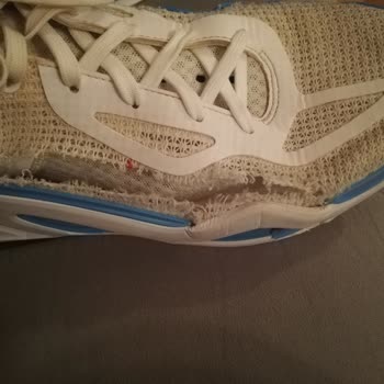 Sneaks Up Sneak Up Firması Ayakkabı İadesi