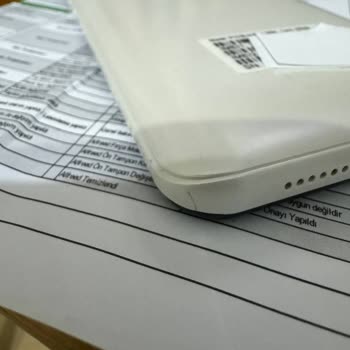 Reeder Servisten Telefon Bataryasız Geldi