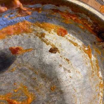 İtimat Süt Cevizli Ekmekten Ceviz Kabuğu Çıktı Diş Dolgum Düşüyordu.