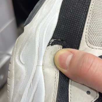 Tüketici Hatası Deyip Başında Defeden İlgisiz Bir Firma Skechers!