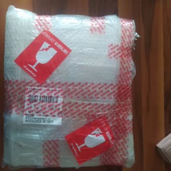 Sürat Kargo Ürünümü Kırık Ulaştırdı