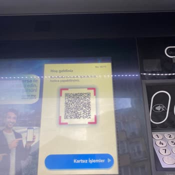 İş Bankası ATM'sinde Yatırma Hatası!