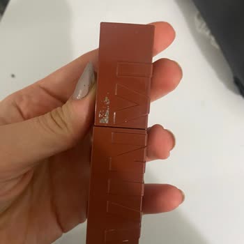 Maybelline Vinly Ruj Yapısı Bozuldu