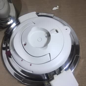 PTT Kargo Ürün Tarafıma Kırık Geldi Ve İade Kargo Ücreti Ödedim