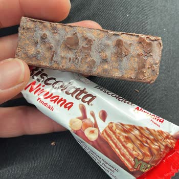 Biscolata Son Kullanma Tarihine Rağmen Bozuk Ve Küflü Çıkması