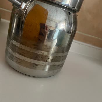 Korkmaz Mutfak Eşyaları Korkmaz Çaydanlık Arkasında Durmaması