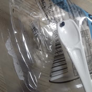 BİM Sütlaç İçinden Yabancı Cisim Çıktı!