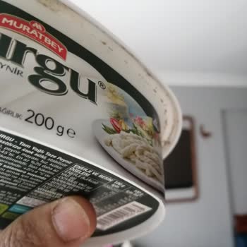 Hakmar Marketten Aldığım Muratbey Burgu Peyniri Küflü Çıktı.