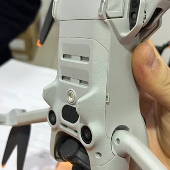 Dji Mini 4pro Bağlantı Kopması Sonucu Kontrolden Çıkıp. Yere Çakıldı