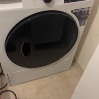 Grundig Kurutma Makinesi Uyarı Sesi Verip Kapanıyor Devam Ederken