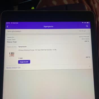 Clinique Nemlendirici Sivilce Yaptı