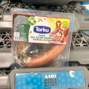 A101 Torku Marka Sucuk Küflendi
