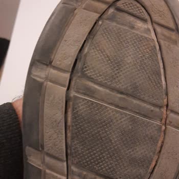 Deichmann Bot Tabanının Ayrılma Sorunu