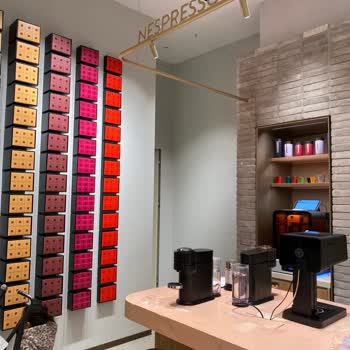 Nespresso Vadi İstanbul Şubesi İlgisiz Alakasız Satış Danışmanı