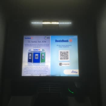 Denizbank ATM Si Paramı Yuttu