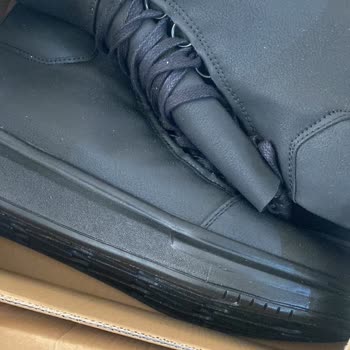 Serenze Ayakkabıdan Ayakkabı Sipariş Edecekler 10 Defa Düşünsün.