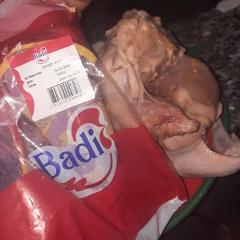 Şok Market Badi Marka Temizlenmemiş Piliç