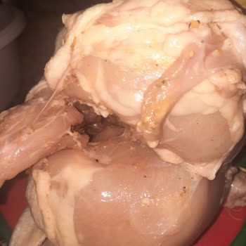 Şok Market Badi Marka Temizlenmemiş Piliç