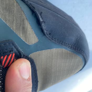 Boyner'den Aldığım Skechers Ayakkabı 1 Ayda Patladı