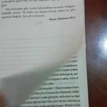 İndigo Kitaptaki Yazılar Çok Kötü Halde Kelimelerin Hiç Biri Net Değil!